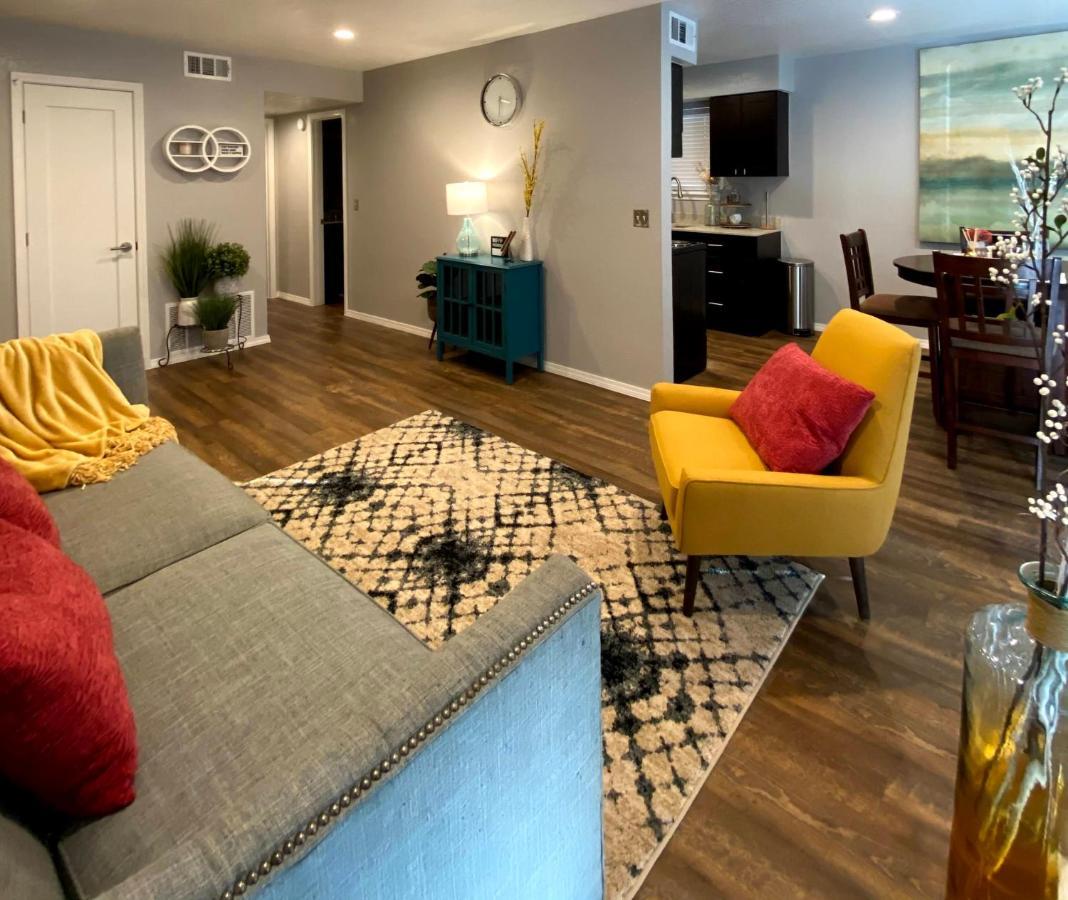 Evie'S Campus-Close 2 Bedroom Luxury Oklahoma City Exterior photo
