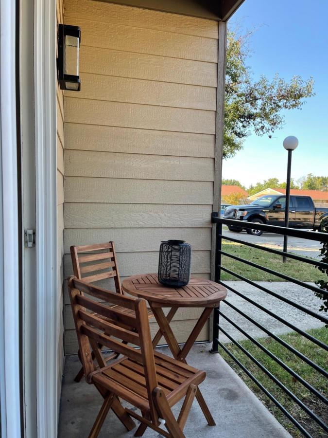 Evie'S Campus-Close 2 Bedroom Luxury Oklahoma City Exterior photo